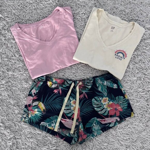 GAP Women’s Cotton Mix and Match Pajamas Bundle – Size Small - Picture 1 of 7